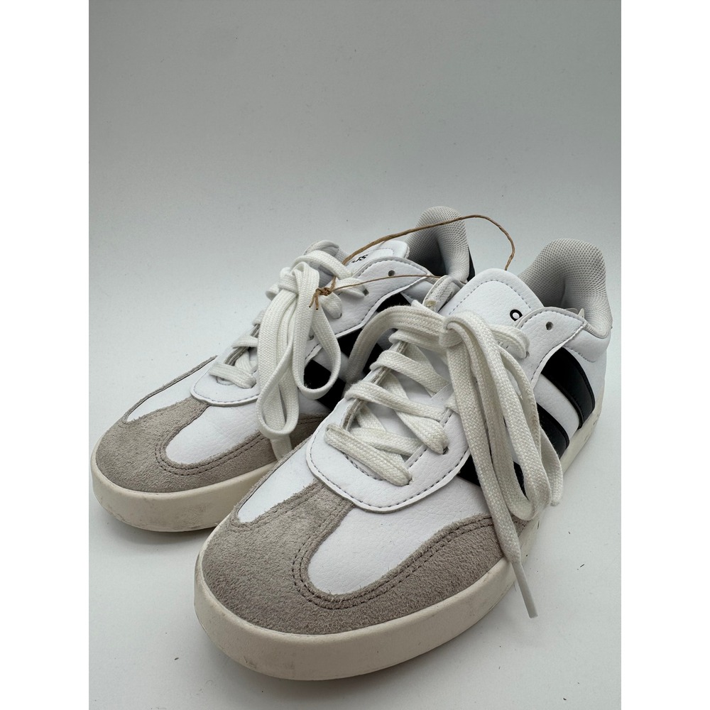 Adidas Barreda Womens White Black Suede Low‎ Top Sneakers IH1229 Size 6.5